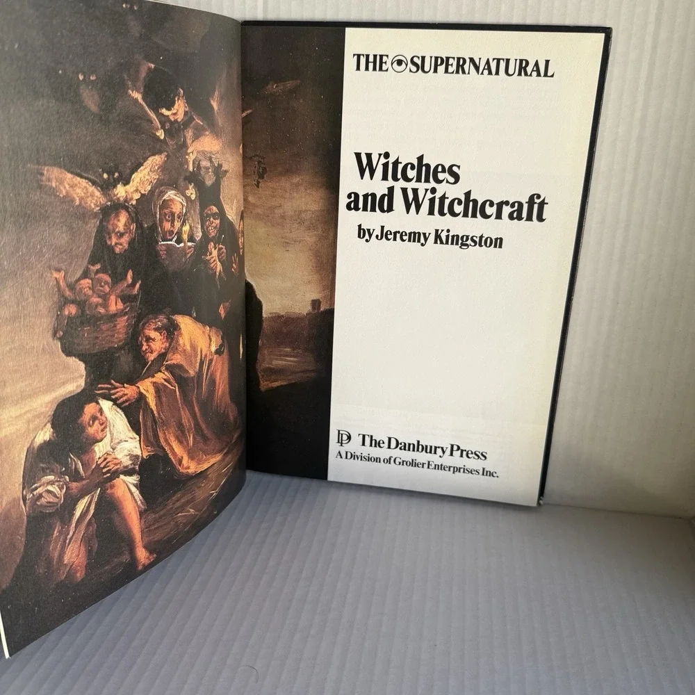 Vintage 1976 The Supernatural Series Witches & Witchcraft Hardcover‎ Book